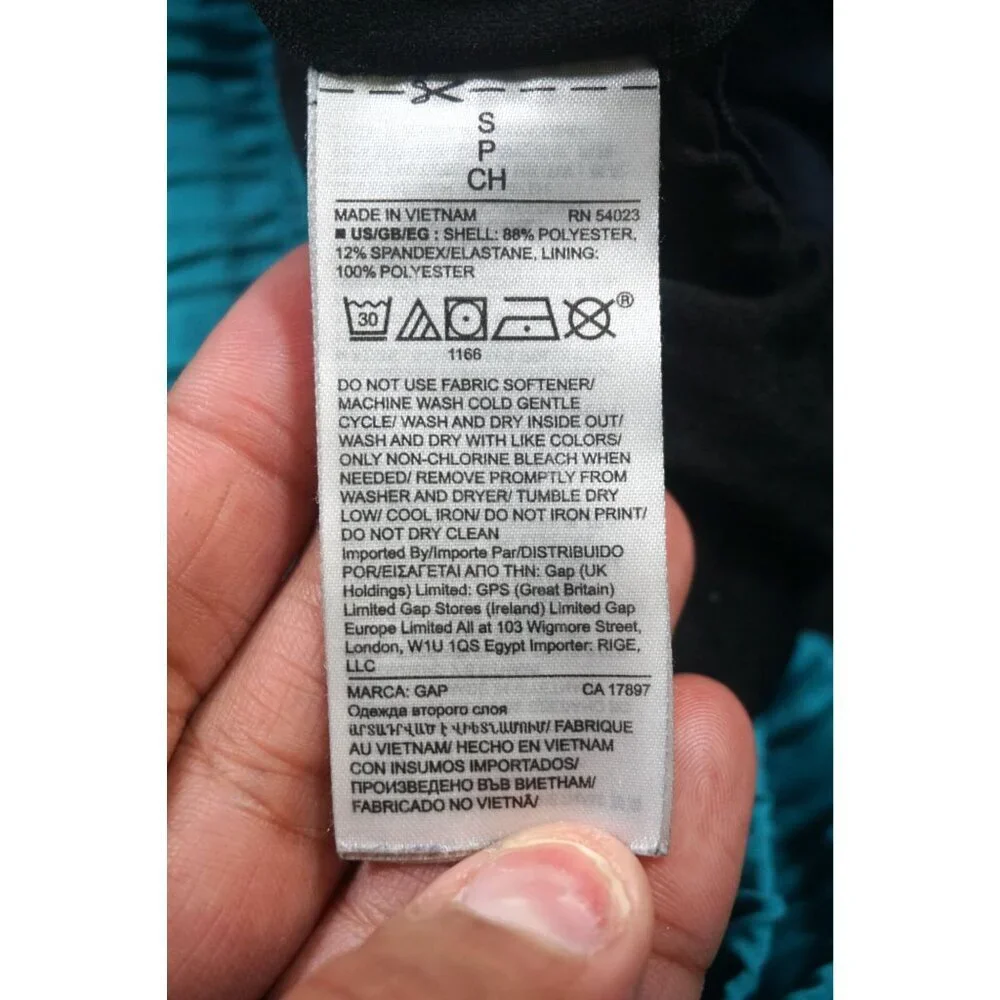 GapFit Color-block Blue Enamel Shorts - Size S - Picture 8 of 9